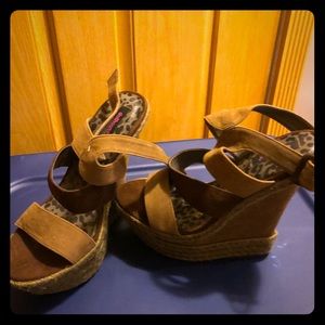 Dollhouse Brown wedges